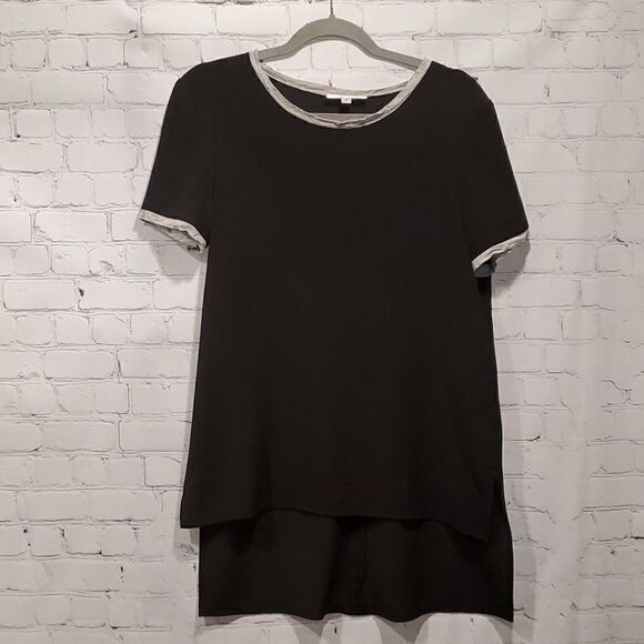 DREW Tops - Drew black and gray high low short sleeve top